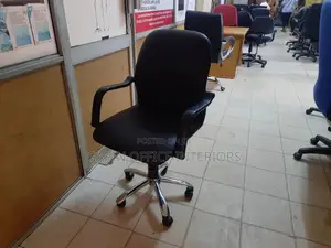 Leathered Short Back Chair
