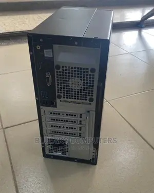 Desktop Computer Dell OptiPlex 5050 4GB Intel Core I3 HDD 500GB