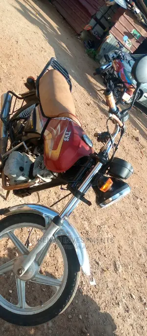 TVS Apache 180 RTR 2017 Red