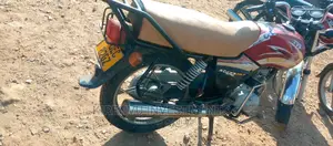 TVS Apache 180 RTR 2017 Red