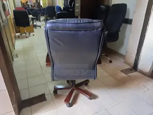 Short Back Executive Chair