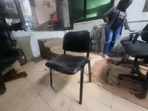Simple Waiting Chair for Office