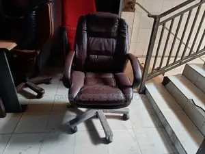 Executive Office Chair