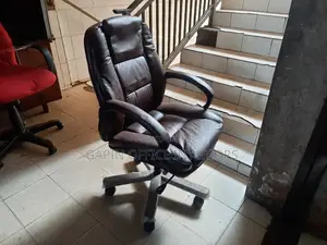 Executive Office Chair