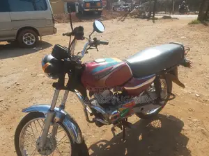 Bajaj Boxer 100 2017 Red
