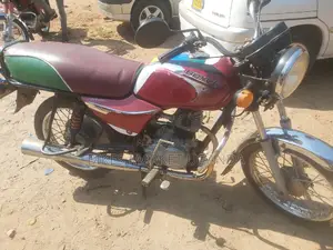 Bajaj Boxer 100 2007 Red