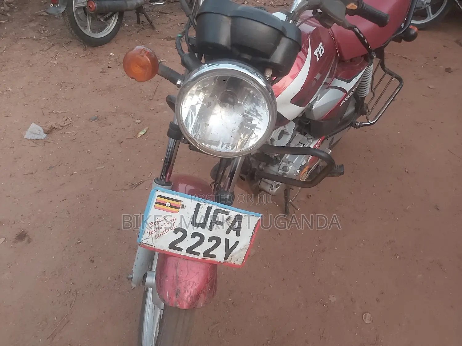 TVS HLX 125 2019 Red