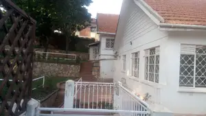 4bdrm Duplex in Kololo Property, Central Division for rent