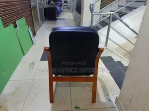 Executive Visitor's Chair