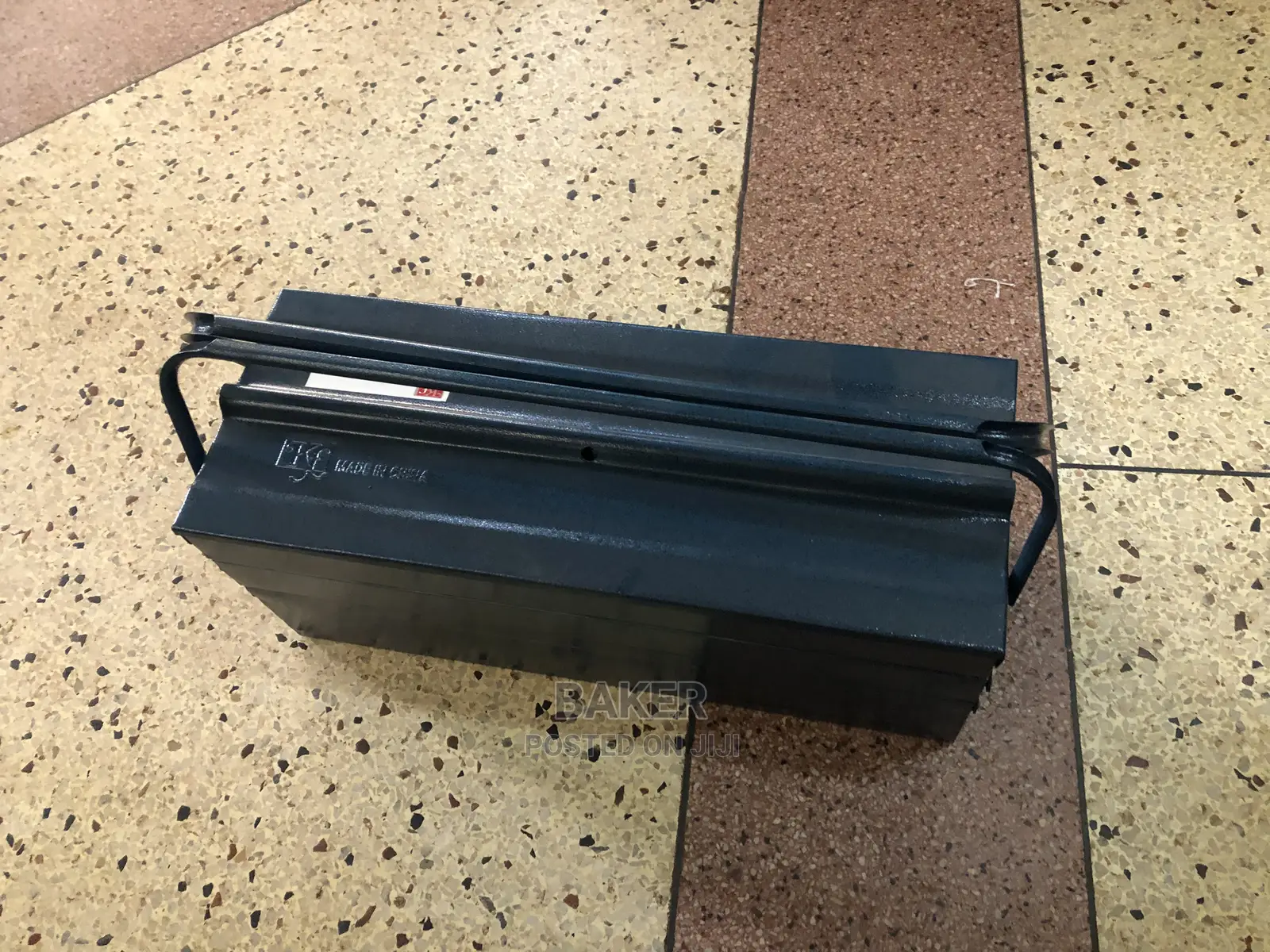Empty Tool Box