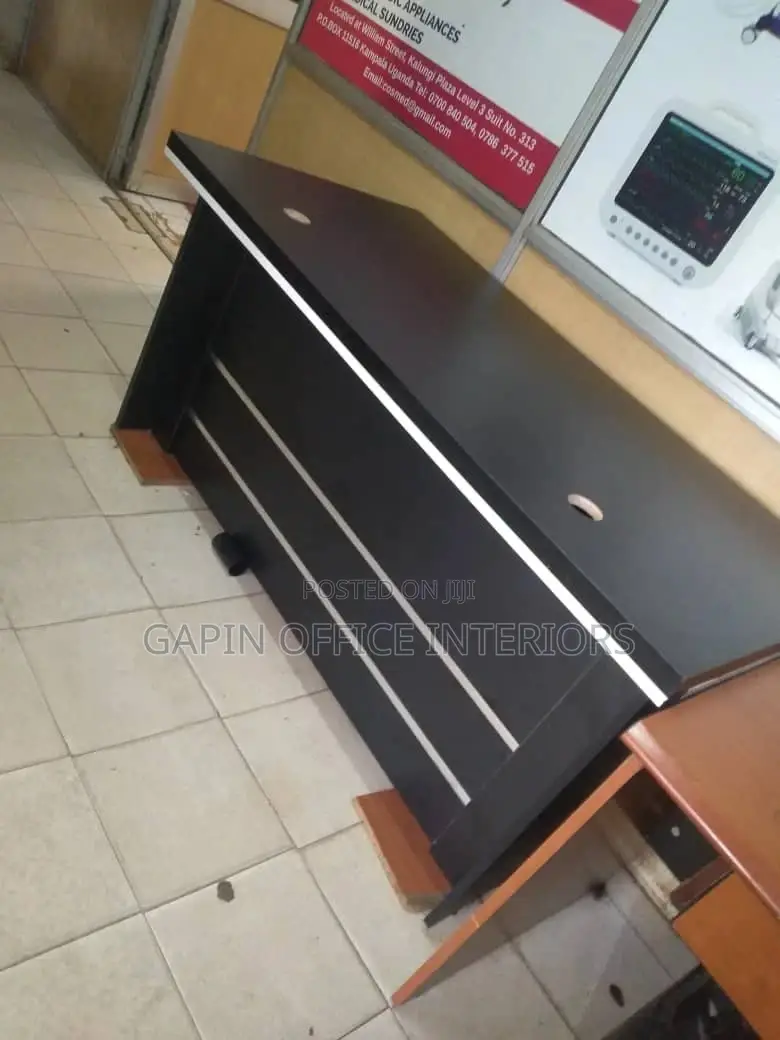 Executive Table