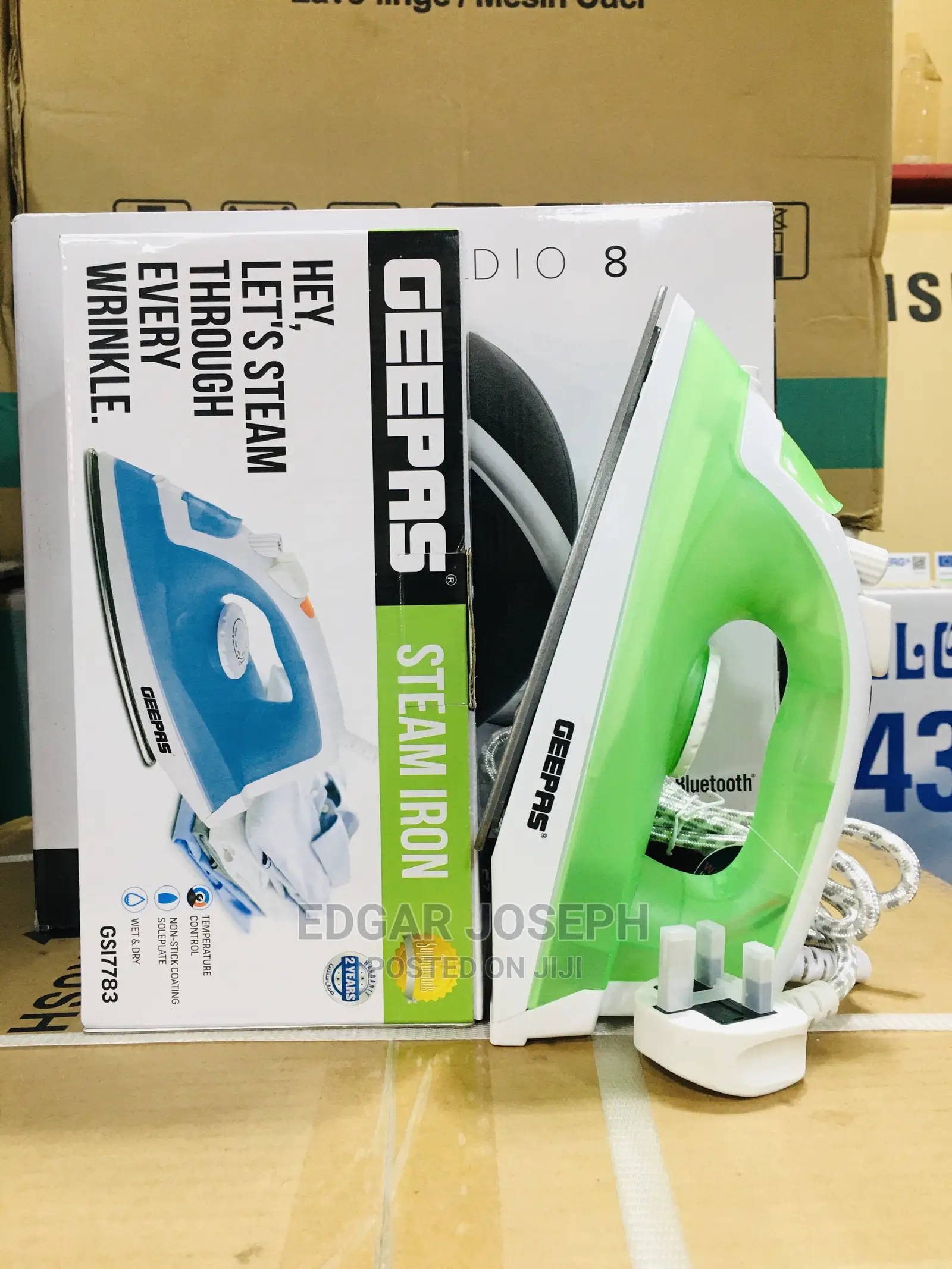 Geepas Original Steam Iron