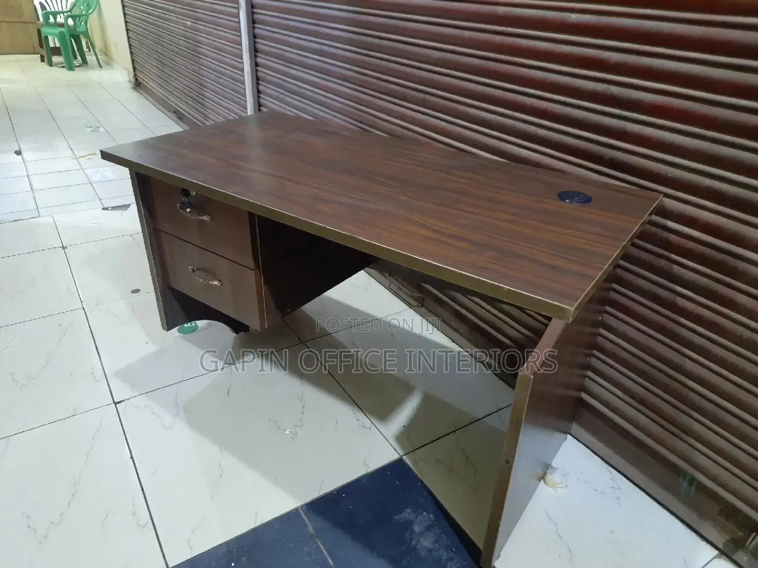 Designed Office Table for Sale