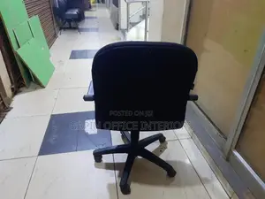 Black Adjustable Chair