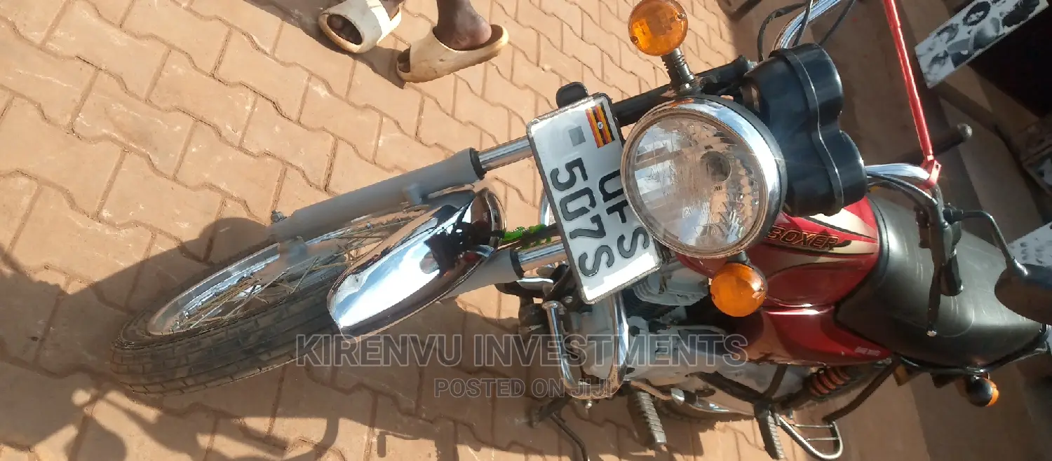 Bajaj Boxer 100 2018 Red