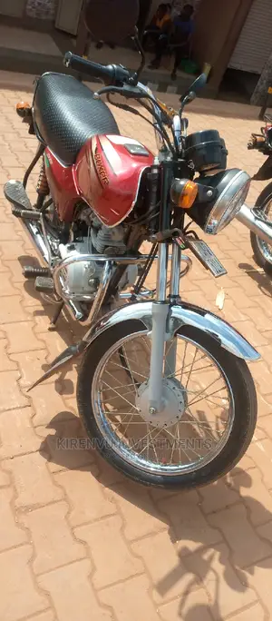 Bajaj Boxer BM100ES 2018 Red