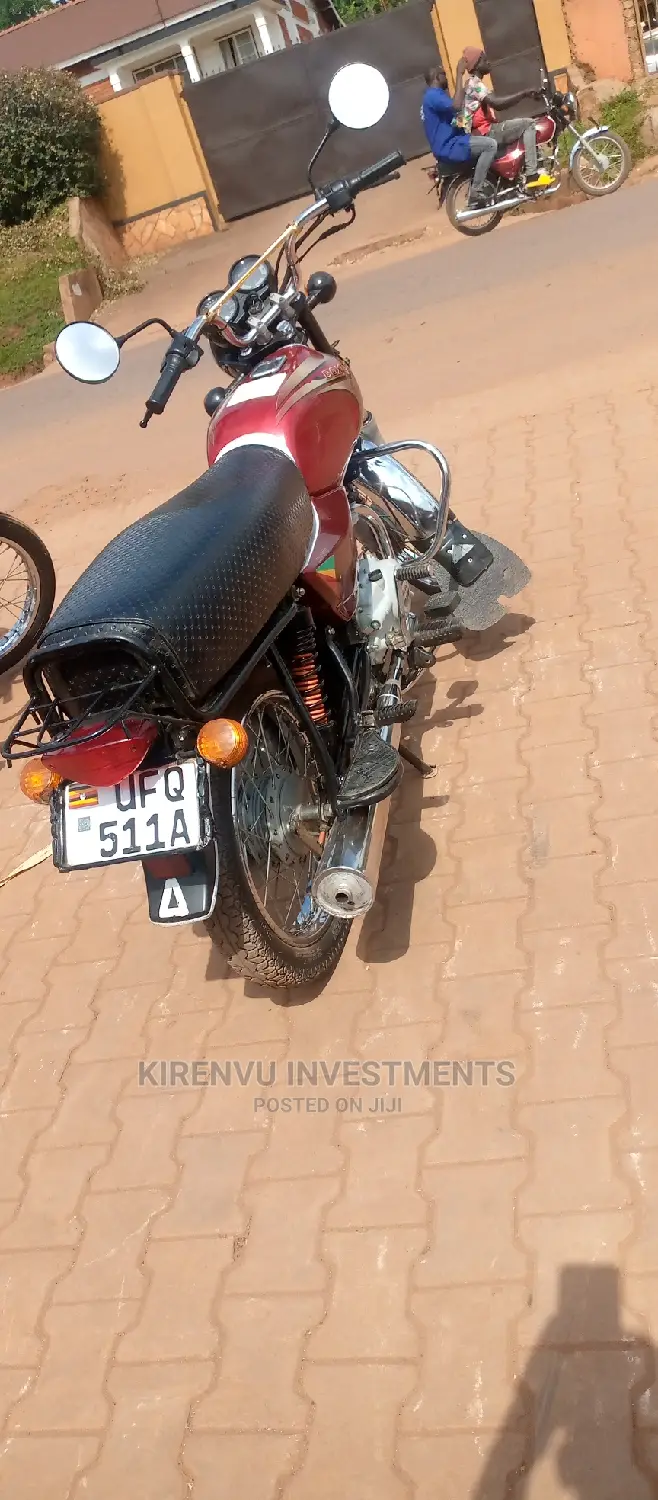 Bajaj Boxer BM100ES 2018 Red