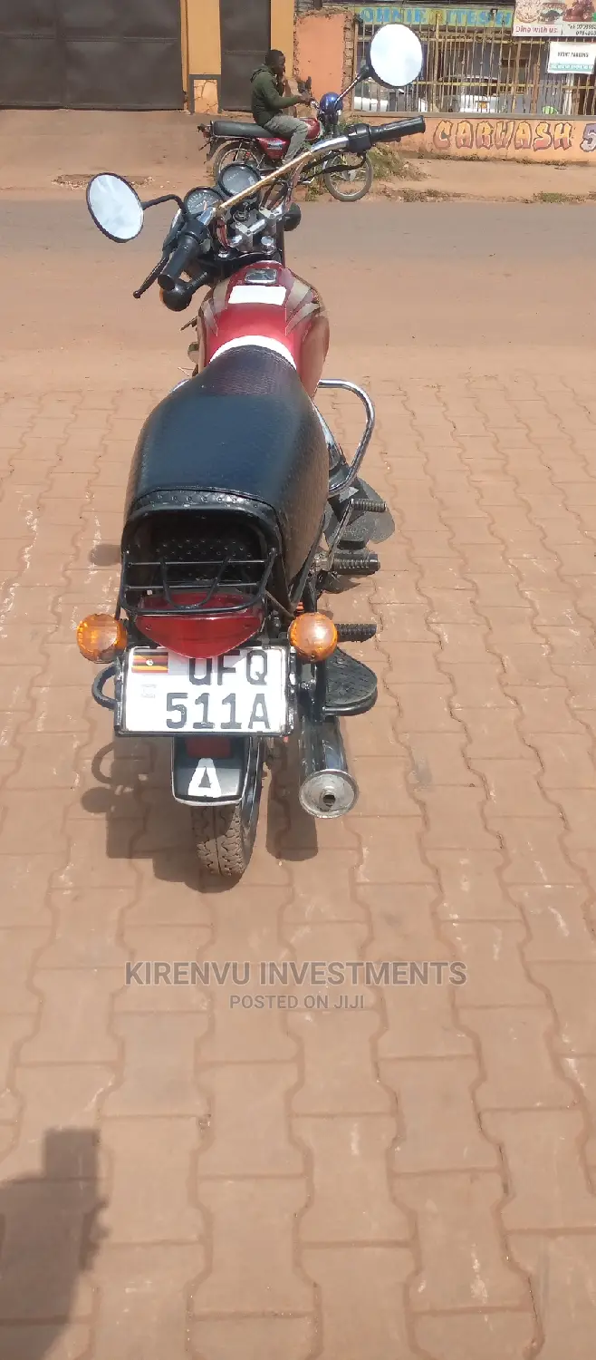 Bajaj Boxer BM100ES 2018 Red