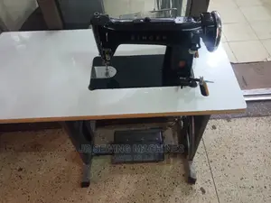 Singer TL Japan Sewing Machine With Original Stand