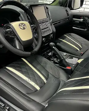 V8 Land Cruiser Interior Makeover
