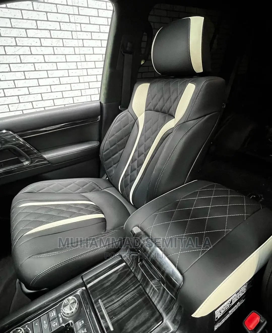 V8 Land Cruiser Interior Makeover