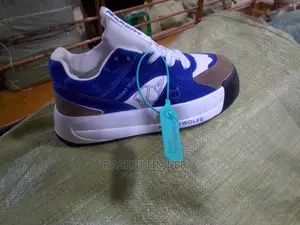 Naked Wolf Sneakers