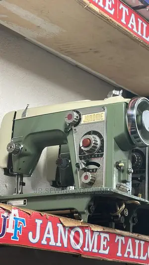Janome Zigzag Design Sewing Machine
