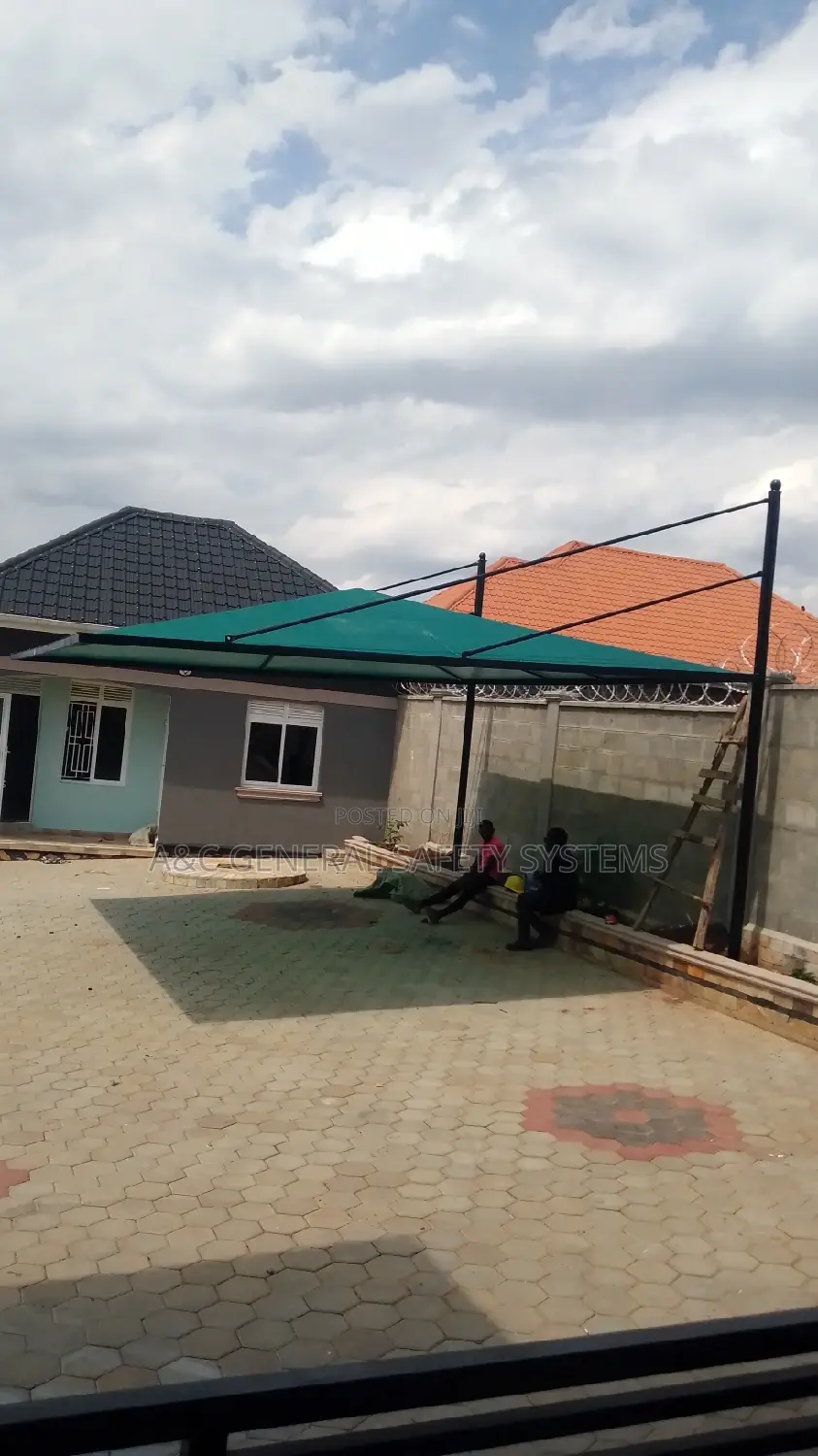 Car Shade Parking Robust Quality Resistant Weather Elements
