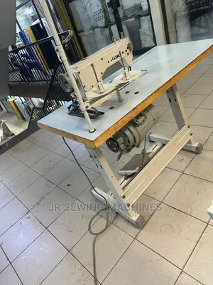 Juki Industrial Sewing Machine