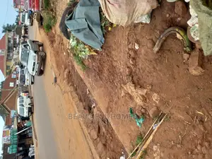 Kyaliwajjara Commercial Land on Sale