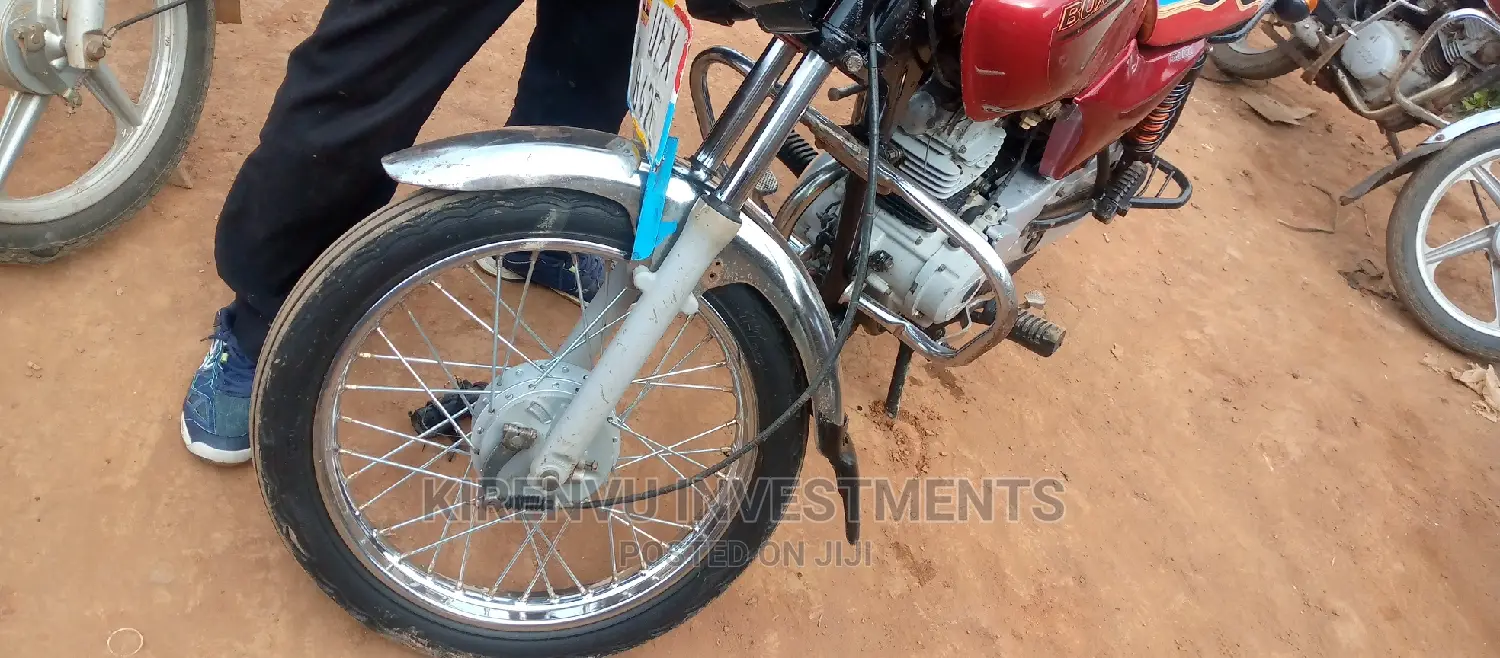 Bajaj Boxer 100 2018 Red