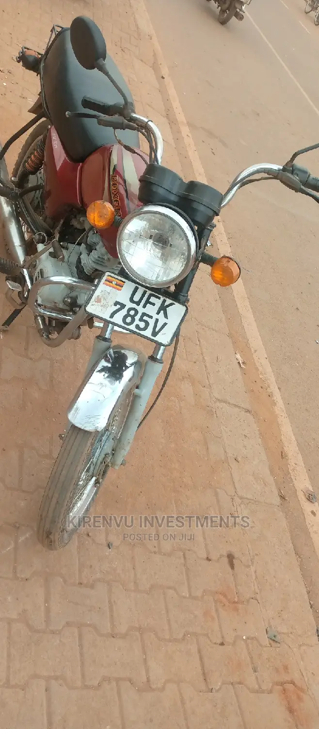 Bajaj Boxer 100 2018 Red