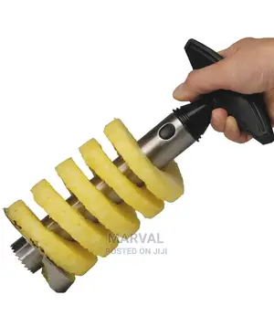 Pineapple Slicer