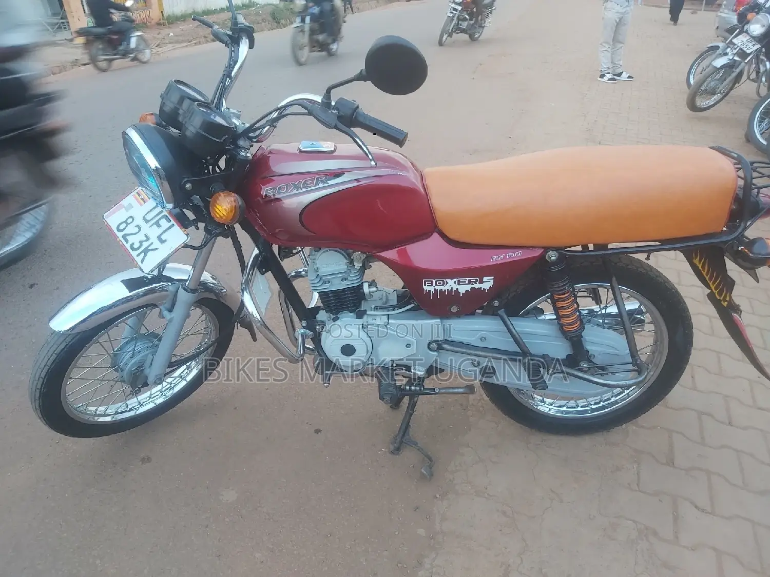 Bajaj Boxer 100 2022 Red
