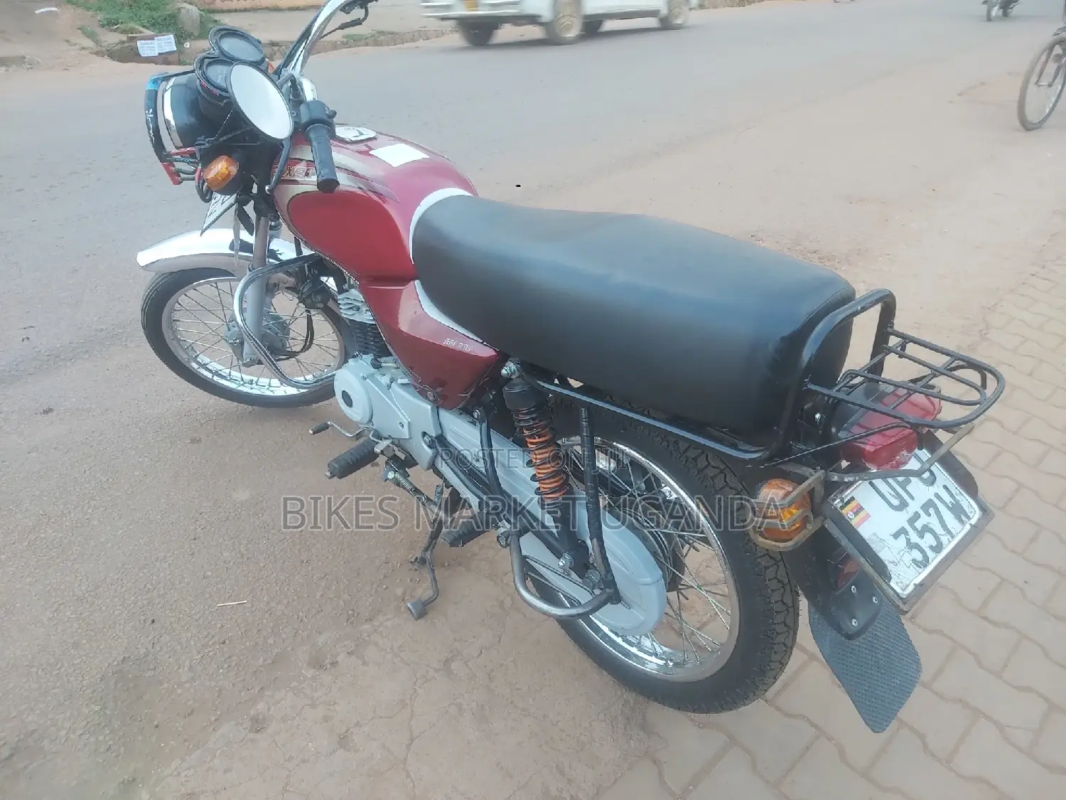 Bajaj Boxer 100 2022 Red