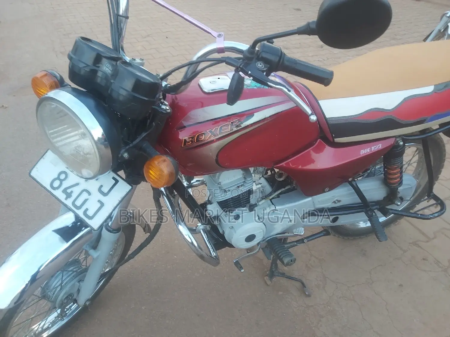 New Bajaj Boxer 100 2022 Red