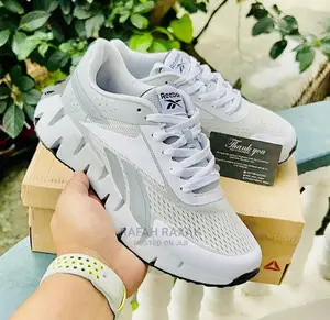 Original Classic Reebok Sneakers