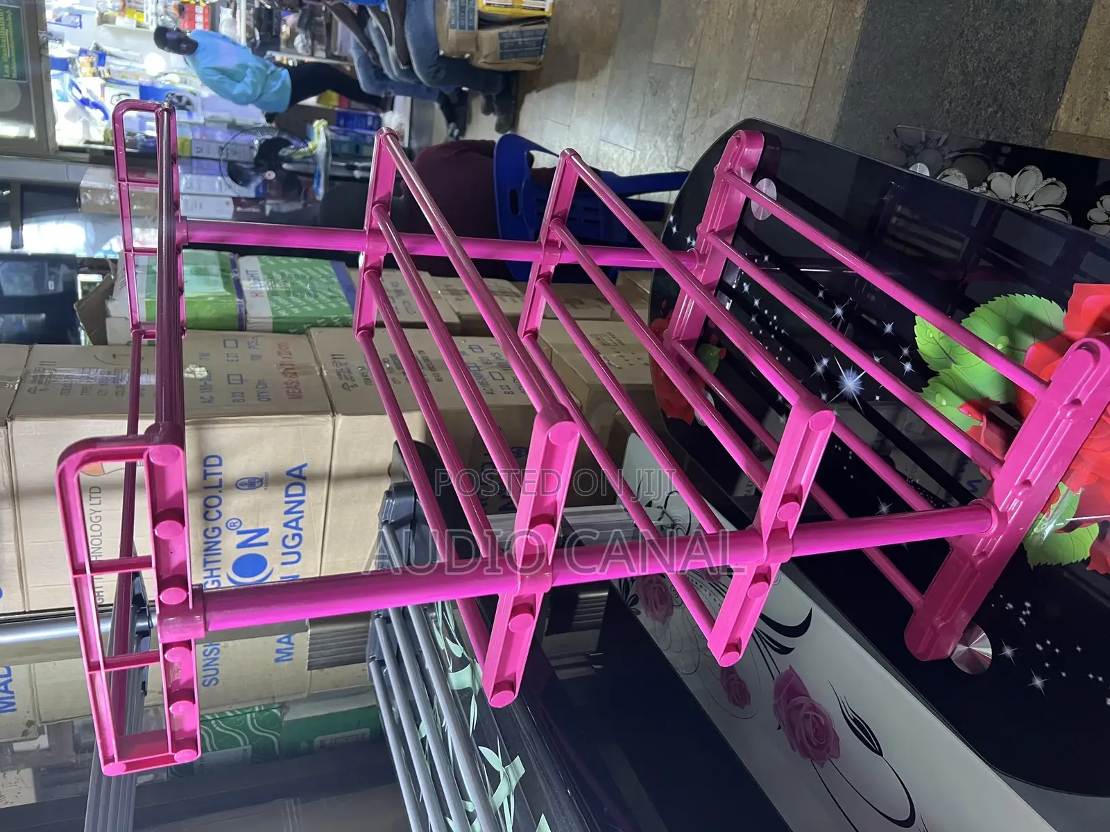 Shoe Rack Pink