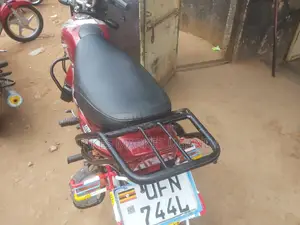 New Bajaj CT 110X 2022 Red