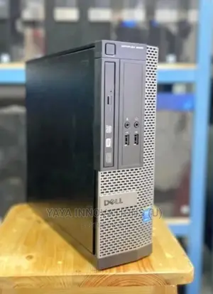 Desktop Computer Dell OptiPlex 7050 4GB Intel Core i5 HDD 500GB
