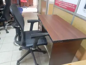 Office Table With Mesh Chair