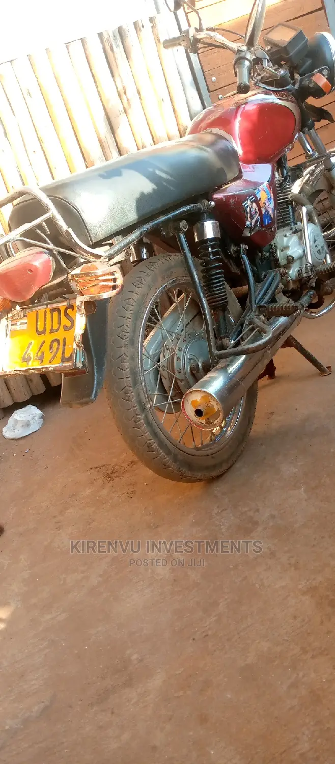 Bajaj Boxer 2015 Red