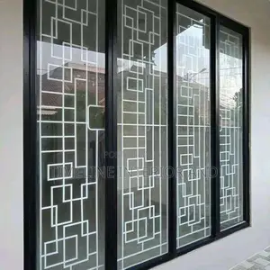 Aluminum Door With Bagaras.