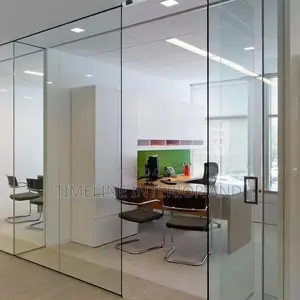 Frameless Glass and Aluminum Partioning.