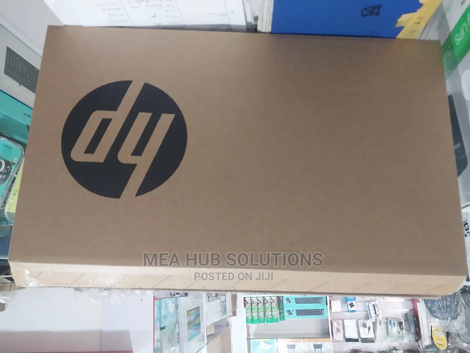 New Laptop HP 14-Dq1088wm 4GB Intel Core I3 SSD 512GB