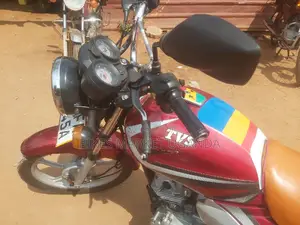 TVS HLX 125 2019 Red