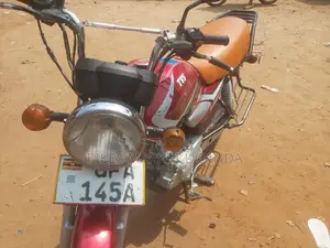 TVS HLX 125 2019 Red