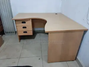 140cm Sized Office Table