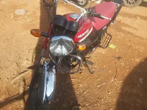 Hero Hunter 125 2020 Red