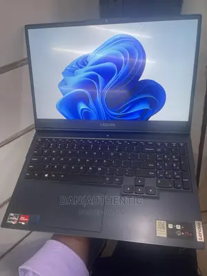 Laptop Lenovo Legion 7 16GB AMD Ryzen 7 SSD 512GB